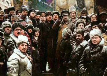 A propósito de la próxima reunión del Comité Central del PLD: Lenin estableció alianza con Trotski y los eseristas