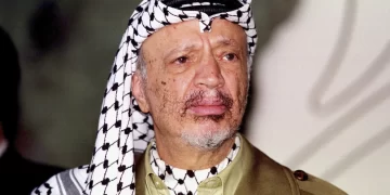 Arafat acusa a Nidal de ser un mercenario del Mossad